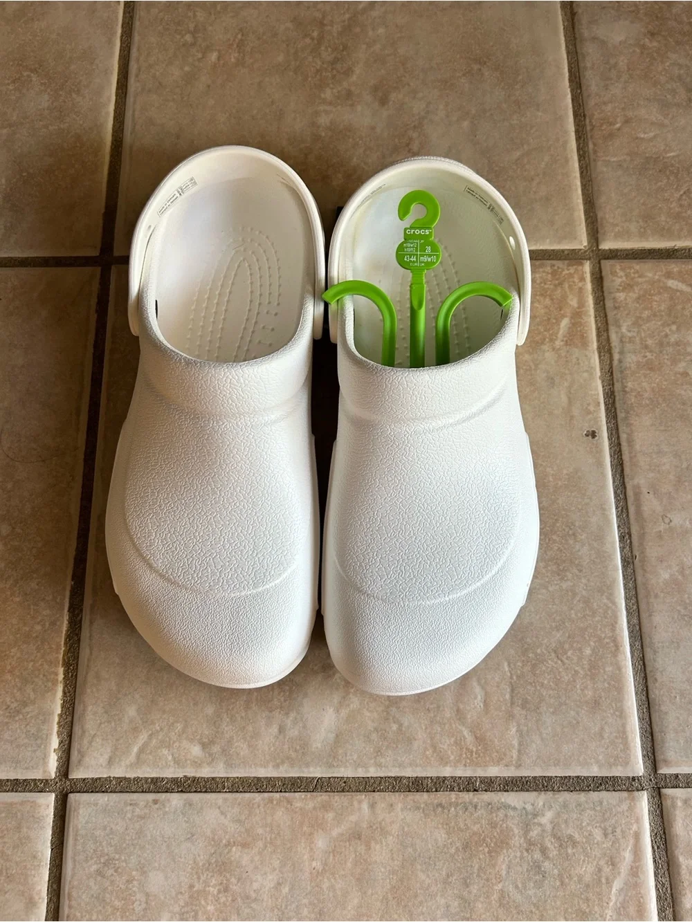 CROCS image shows